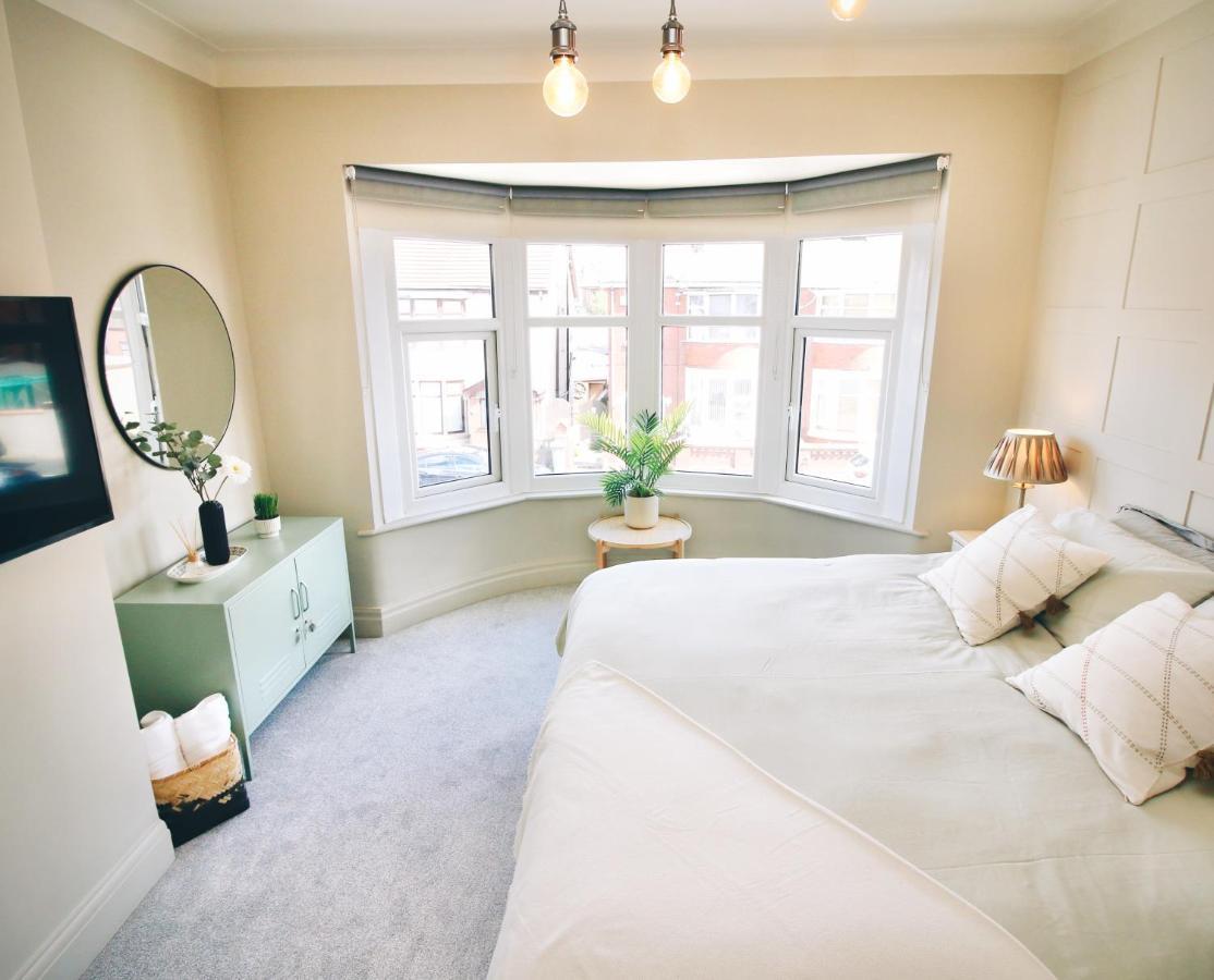 Xxhot Tubxx 4Bed Semi, Sleeps 8, 2 Bathrooms Blackpool Exterior foto
